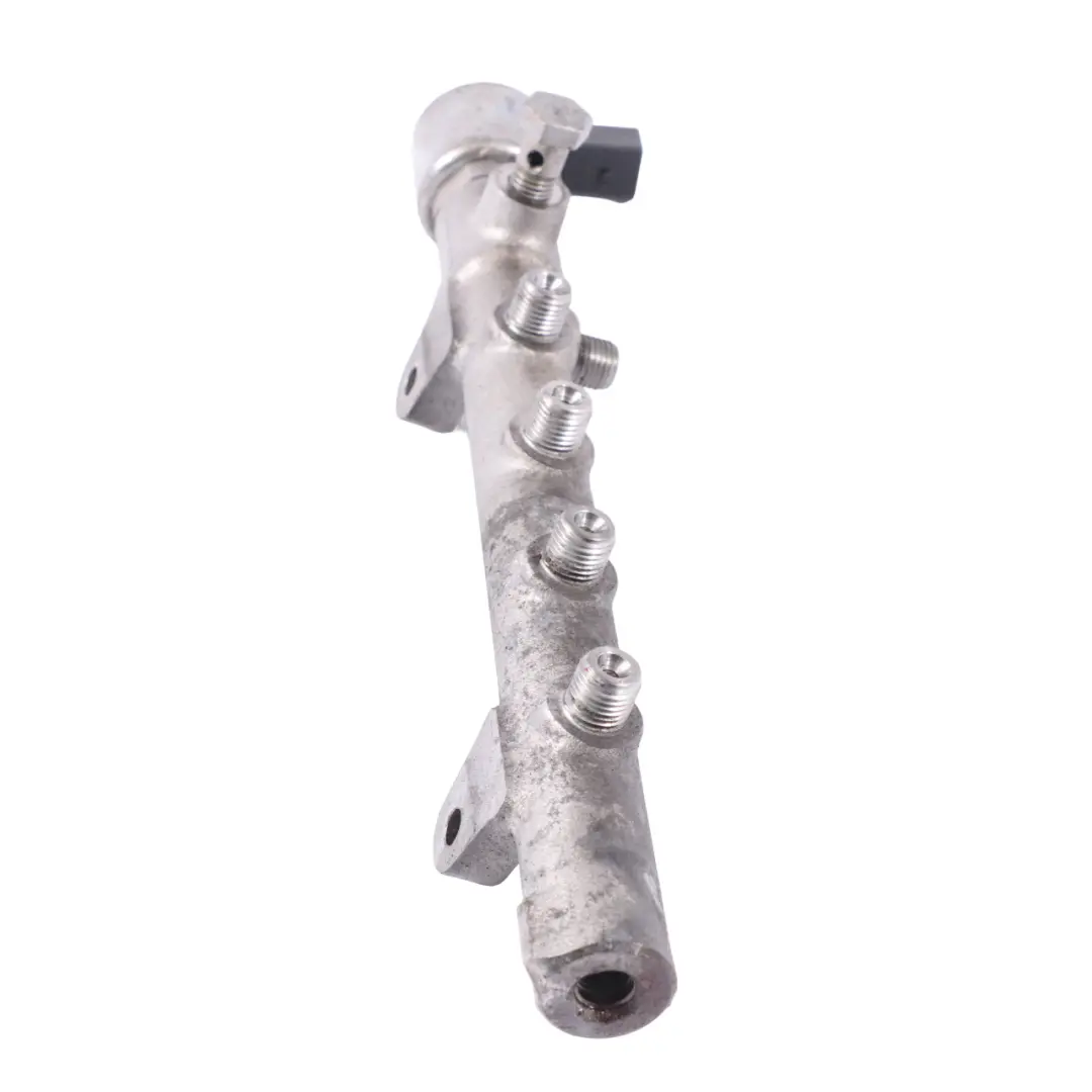Mercedes W204 W212 OM651 Rampe D'Injection Haute Pression - SKU A6510700700-2 - Numéro de pièce A6510700700