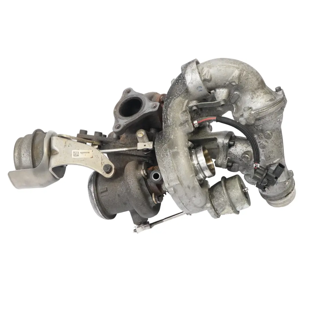 Turbocompressore Mercedes Sprinter W906 OM651 Diesel Turbo Charger A6510905780 per con numero di parte A6510906380 Turbocompressore Mercedes Sprinter W906 OM651 Diesel Turbo Charger A6510905780 - SKU A6510906380-9 - Numero di parte A6510906380