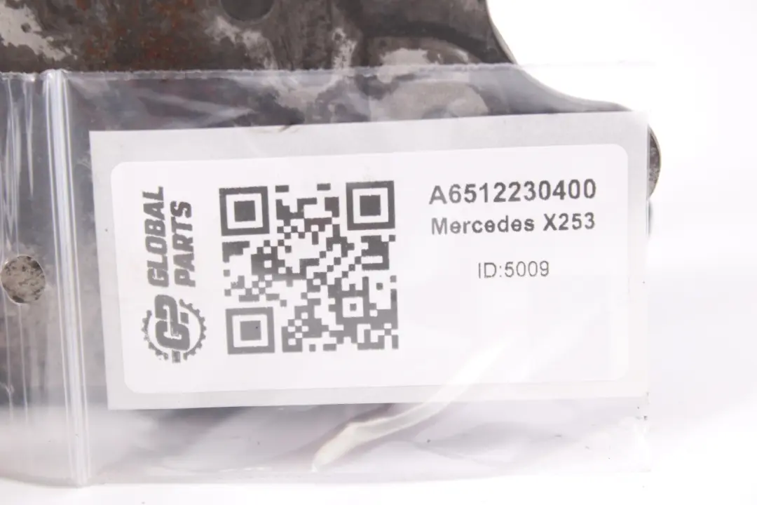 Bracket Mercedes GLC X253 C253 Diesel OM651 Lifting Lug to Engine with Part number A6512230400 Engine Bracket Mercedes GLC X253 C253 Diesel OM651 Lifting Lug - SKU A6512230400 - Part number A6512230400