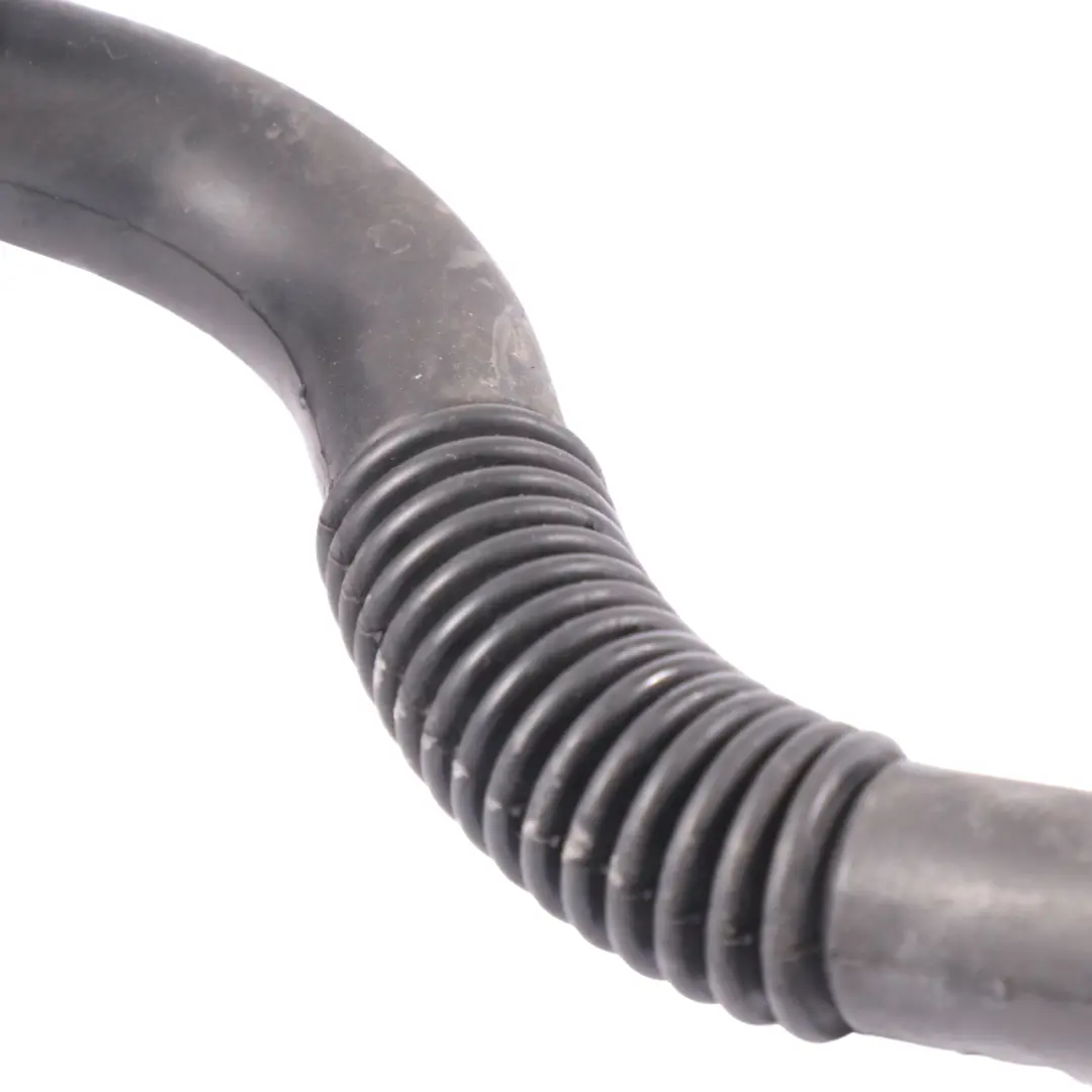 OM654 Remplissage d'huile Tuyau d'huile pour Mercedes Sprinter W906 à propos du numéro de pièce A6540107910 Mercedes Sprinter W906 OM654 Remplissage d'huile Tuyau d'huile - SKU A6540107910 - Numéro de pièce A6540107910