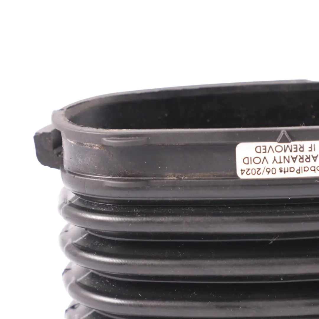 OM654 Rura Wlotu Powietrza do Mercedes W213 C238 S213 Diesel o numerze A6540980083 Mercedes W213 C238 S213 Diesel OM654 Rura Wlotu Powietrza - SKU A6540980083 - Numer Części A6540980083