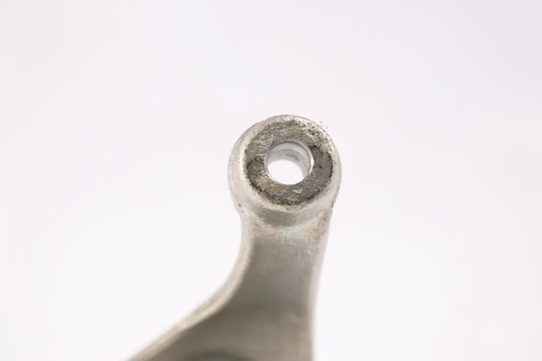  Supporto del collettore di scarico Mercedes W177 Diesel OM654 - SKU A6541425100 - Numero di parte A6541425100