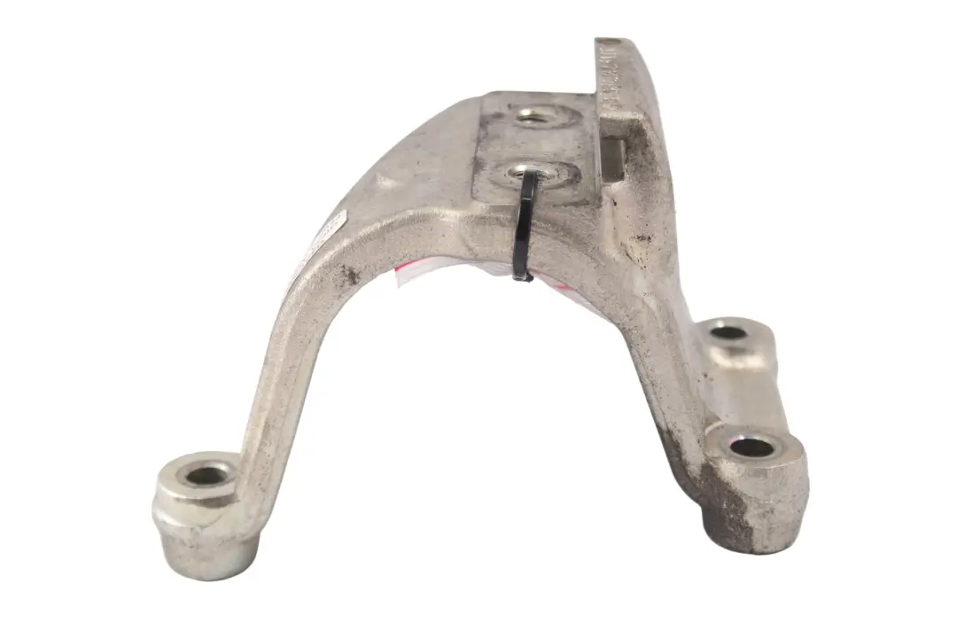 Supporto del collettore di scarico Mercedes W177 Diesel OM654 per con numero di parte A6541425100 Supporto del collettore di scarico Mercedes W177 Diesel OM654 - SKU A6541425100 - Numero di parte A6541425100
