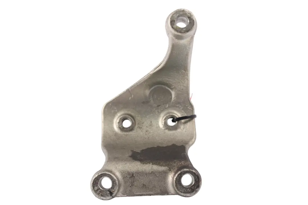 Exhaust Manifold Holder Bracket Mercedes W177 Diesel Engine OM654 to with Part number A6541425100 Exhaust Manifold Holder Bracket Mercedes W177 Diesel Engine OM654 - SKU A6541425100 - Part number A6541425100