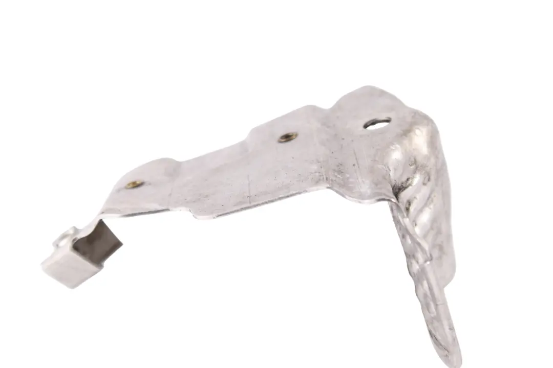 térmico Mercedes W177 Diesel OM654 Placa de protección térmica del motor para Escudo con número de pieza A6541426500 Escudo térmico Mercedes W177 Diesel OM654 Placa de protección térmica del motor - SKU A6541426500 - Número de pieza A6541426500