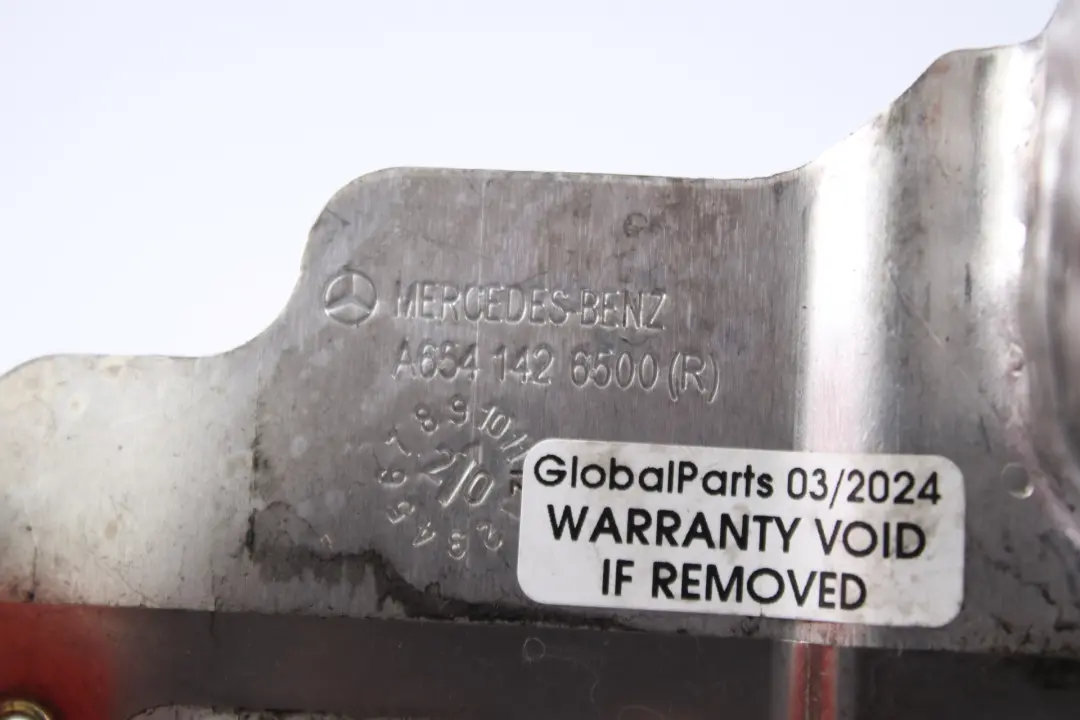  Plaque de protection thermique du moteur Mercedes W177 Diesel OM654 - SKU A6541426500 - Numéro de pièce A6541426500