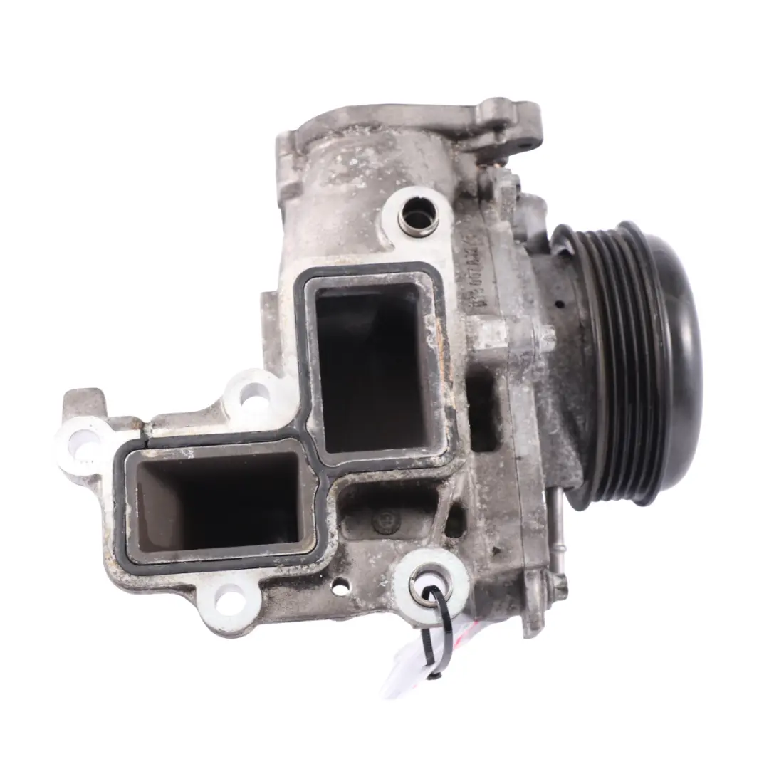  Bomba de agua Mercedes W213 Diesel OM654 Bomba de refrigerante motor - SKU A6542002300 - Número de pieza A6542010010