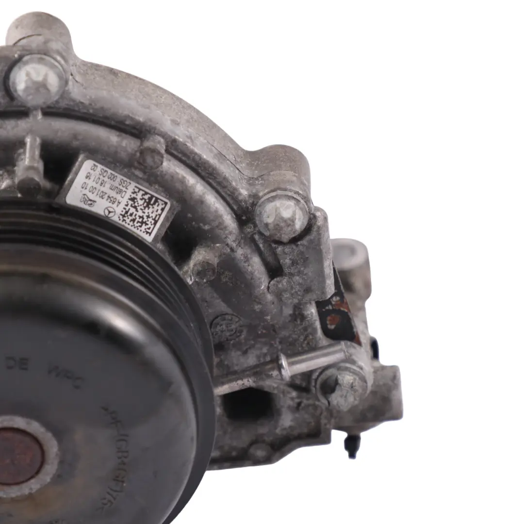  Pompe à eau Mercedes W213 Diesel OM654 Pompe refroidissement moteur - SKU A6542002300 - Numéro de pièce A6542010010