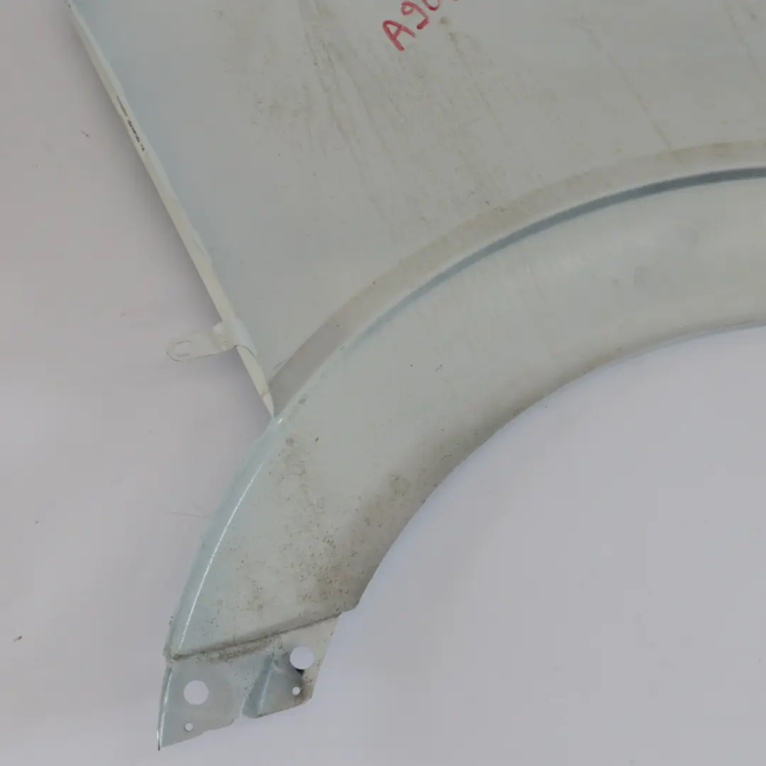 Mercedes Sprinter W906 Pannello anteriore sinistro parafango Arctic White - 9147 - SKU A9068810101-ARW - Numero di parte A9068810101