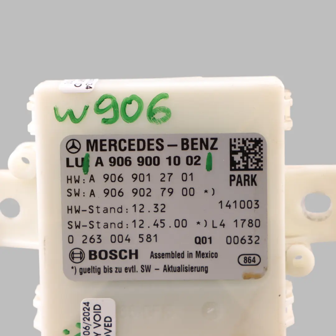 Módulo de control de aparcamiento Sensor PDC para Mercedes Sprinter W906 con número de pieza A9069001002 Mercedes Sprinter W906 Módulo de control de aparcamiento Sensor PDC - SKU A9069001002 - Número de pieza A9069001002