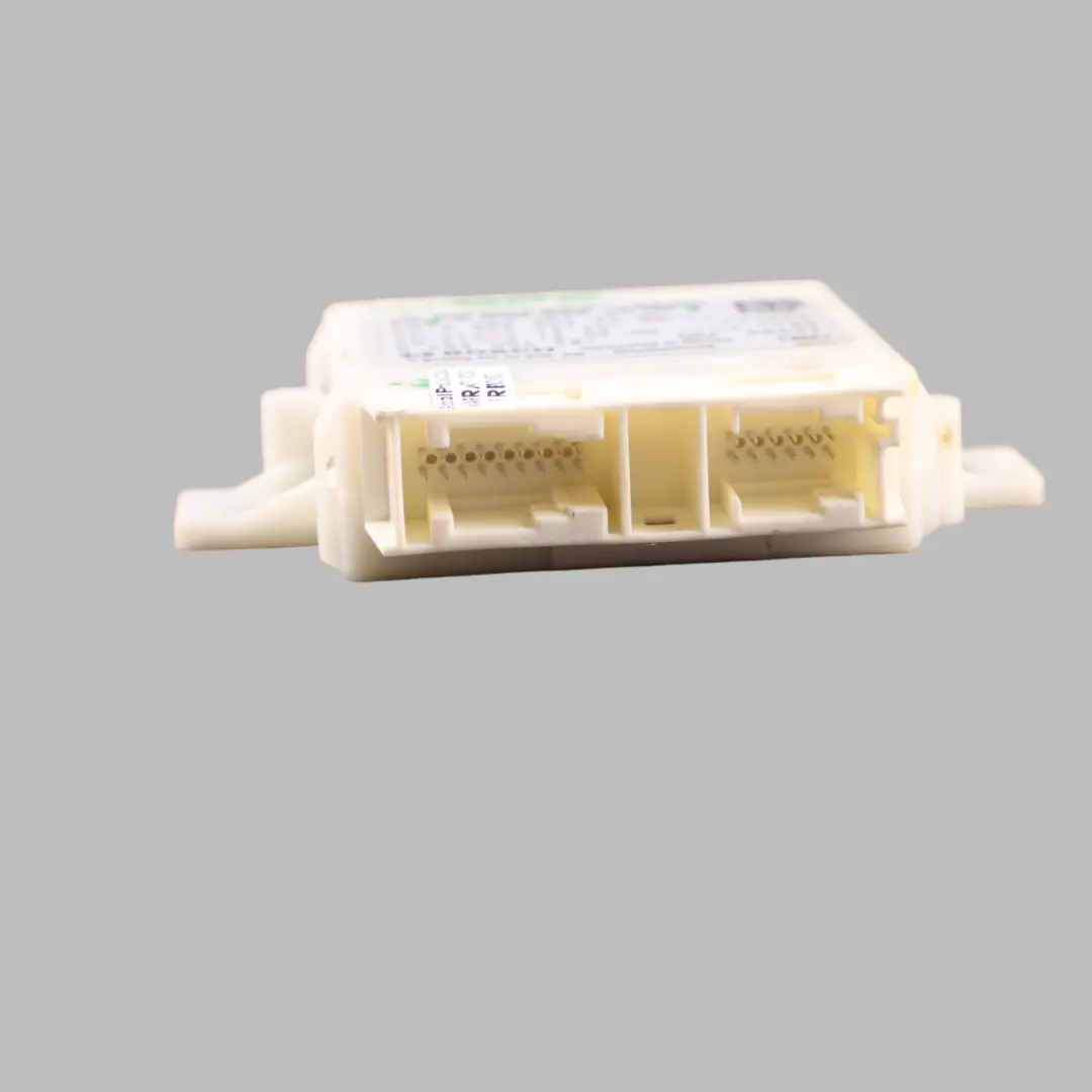 Módulo de control de aparcamiento Sensor PDC para Mercedes Sprinter W906 con número de pieza A9069001002 Mercedes Sprinter W906 Módulo de control de aparcamiento Sensor PDC - SKU A9069001002 - Número de pieza A9069001002