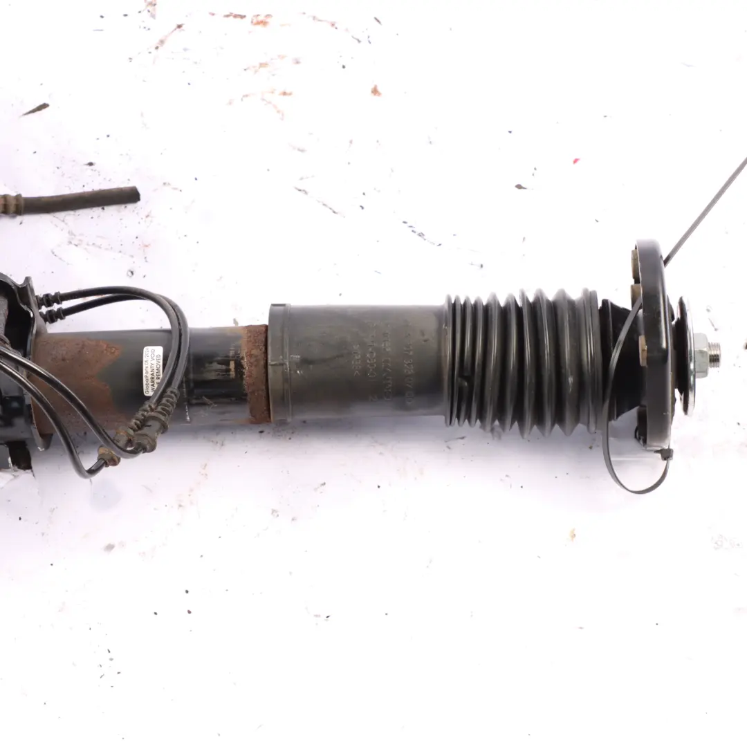 W907 Delantero Derecho Suspensión Pata Rueda Buje Pinza Freno para Mercedes Sprinter con número de pieza A9073300500 Mercedes Sprinter W907 Delantero Derecho Suspensión Pata Rueda Buje Pinza Freno - SKU A9073300500-1 - Número de pieza A9073300500