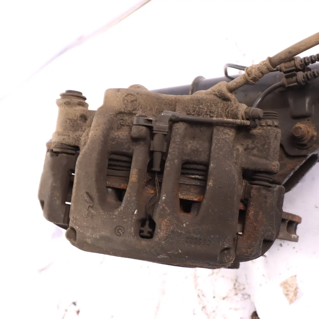 Mercedes Sprinter W907 Delantero Derecho Suspensión Pata Rueda Buje Pinza Freno - SKU A9073300500-1 - Número de pieza A9073300500