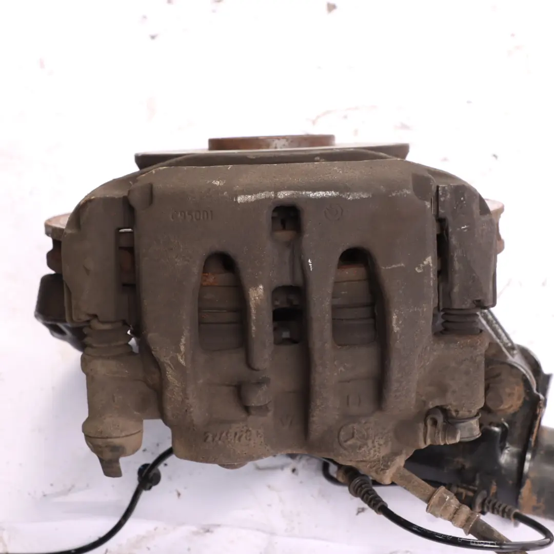 W907 Sospensione anteriore sinistra Gamba Mozzo ruota Pinza per Mercedes Sprinter con numero di parte A9073305102 Mercedes Sprinter W907 Sospensione anteriore sinistra Gamba Mozzo ruota Pinza - SKU A9073305102 - Numero di parte A9073305102