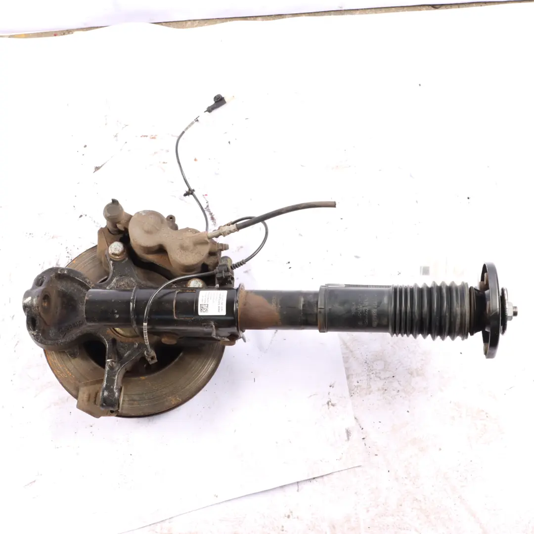 Mercedes Sprinter W907 Etrier frein moyeu roue la jambe suspension avant gauche - SKU A9073305102 - Numéro de pièce A9073305102