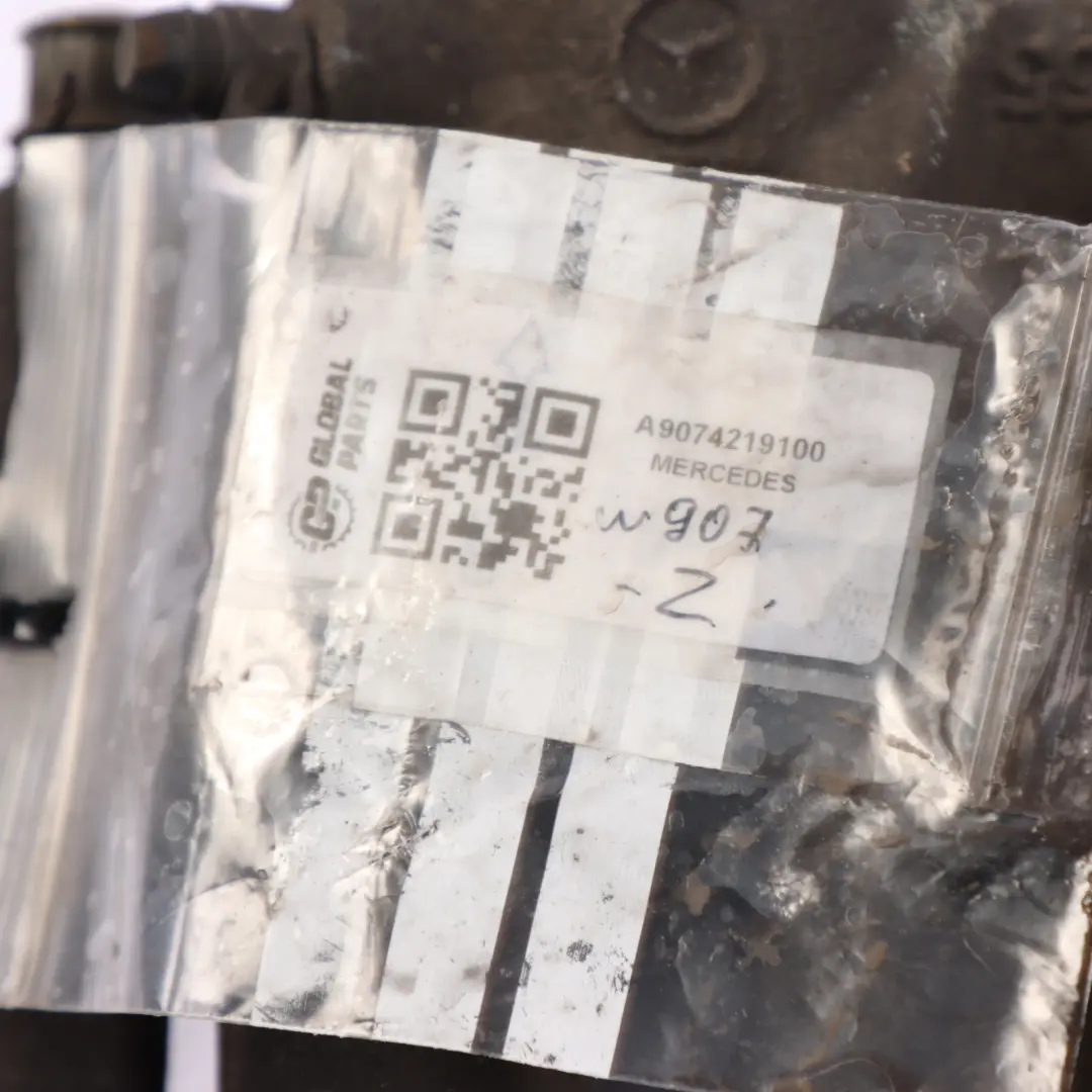 W907 Bremssattel Vorne Links Radbremseinheit 48/28 für Mercedes Sprinter mit Teilenummer A9074219100 Mercedes Sprinter W907 Bremssattel Vorne Links Radbremseinheit 48/28 - SKU A9074219100 - Teilenummer A9074219100