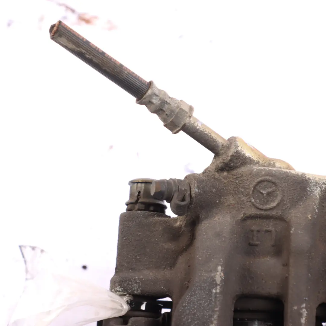 W907 Bremssattel Vorne Links Radbremseinheit 48/28 für Mercedes Sprinter mit Teilenummer A9074219100 Mercedes Sprinter W907 Bremssattel Vorne Links Radbremseinheit 48/28 - SKU A9074219100 - Teilenummer A9074219100