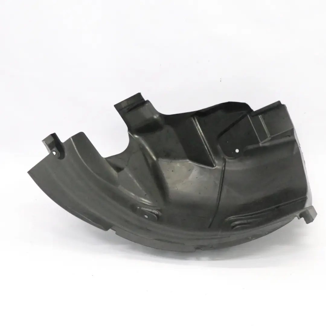 W907 Front Wheel Arch Right O/S Rear Section Housing to Mercedes with Part number A9076845605 Mercedes W907 Front Wheel Arch Right O/S Rear Section Housing - SKU A9076845605 - Part number A9076845605