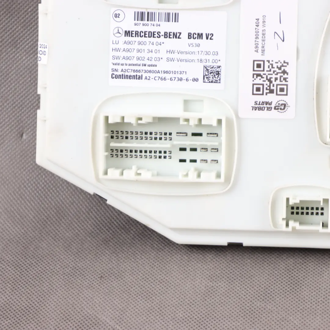 Mercedes Sprinter W907 W910 Módulo de control de la carrocería ECU - SKU A9079007404 - Número de pieza A9079007404
