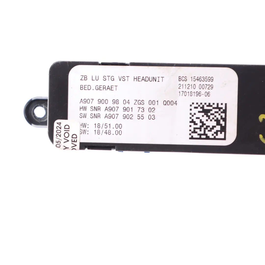 Panel control Mercedes Sprinter W907 W910 Radio Media Tel - SKU A9079009804 - Número de pieza A9079009804