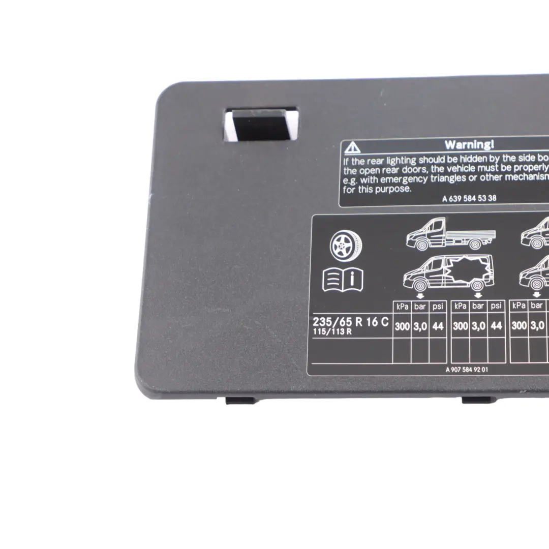 W907 Base de siège Cache garniture Mercedes - SKU A9079114000 - Numéro de pièce A9079114000