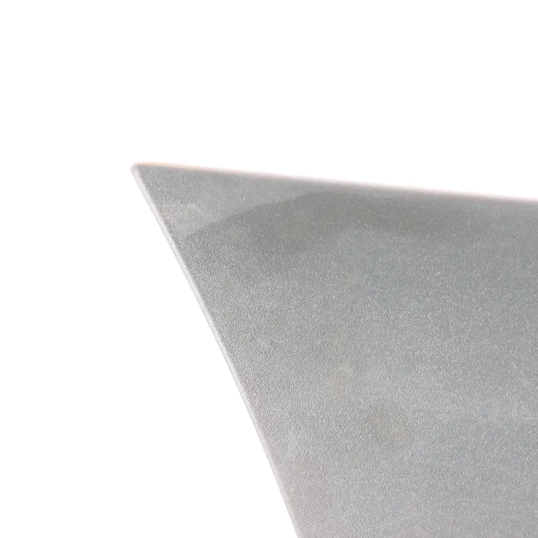  Moldura De Puerta Mercedes W907 W910 Tira Inferior Delantera Izquierda - SKU A9106900200 - Número de pieza A9106900200