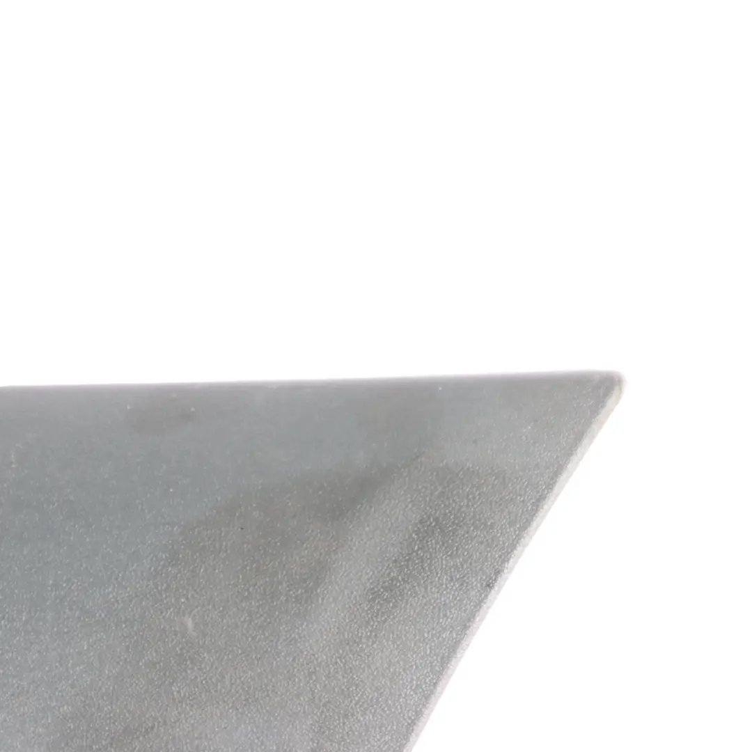 W907 W910 Modanatura inferiore anteriore destra per Mercedes Sprinter con numero di parte A9106900300 Mercedes Sprinter W907 W910 Modanatura inferiore anteriore destra - SKU A9106900300 - Numero di parte A9106900300