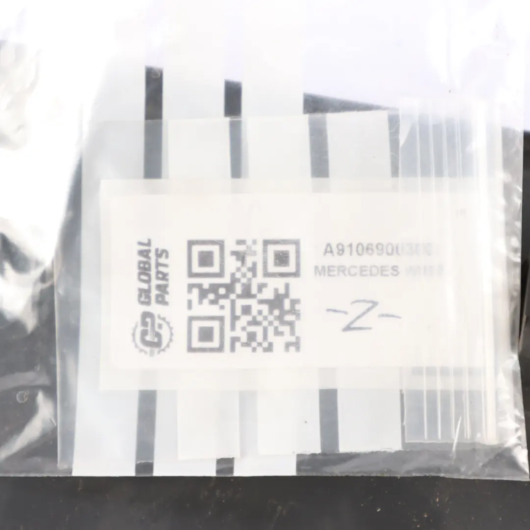 W907 W910 Modanatura inferiore anteriore destra per Mercedes Sprinter con numero di parte A9106900300 Mercedes Sprinter W907 W910 Modanatura inferiore anteriore destra - SKU A9106900300 - Numero di parte A9106900300