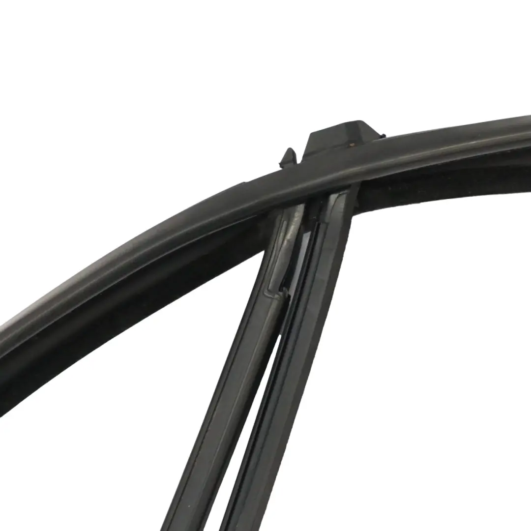 Joint de vitre Ford Transit MK8 Porte avant gauche pour à propos du numéro de pièce BK31-V21511-AK Joint de vitre Ford Transit MK8 Porte avant gauche - SKU BK31-V21511-AK - Numéro de pièce BK31-V21511-AK