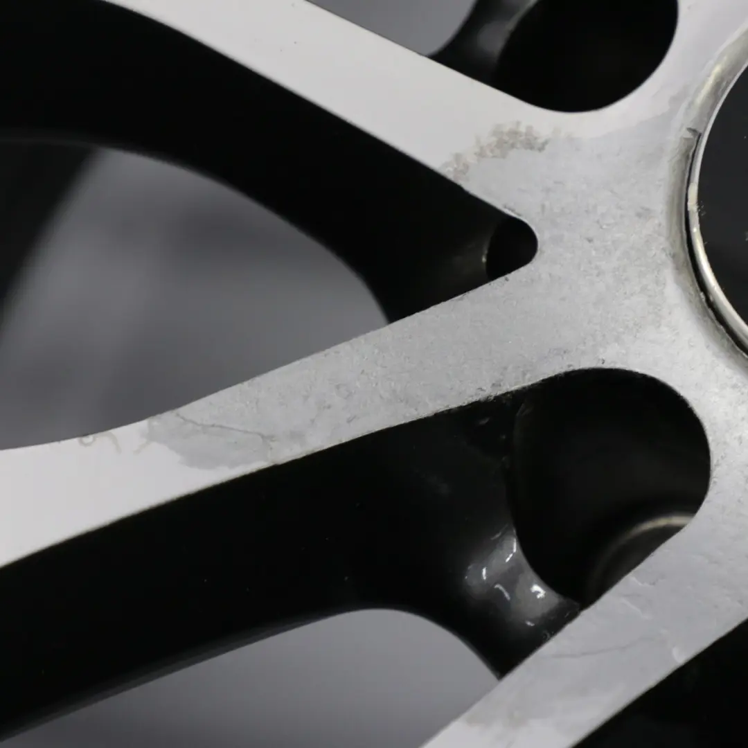 Cerchio in lega VIA 20'' 8,5J ET: 24 per BMW con numero di parte BMW VIA 20 8,5J ET: 24 BMW Cerchio in lega VIA 20'' 8,5J ET: 24 - SKU BMW VIA 20 8,5J ET: 24-3 - Numero di parte BMW VIA 20 8,5J ET: 24