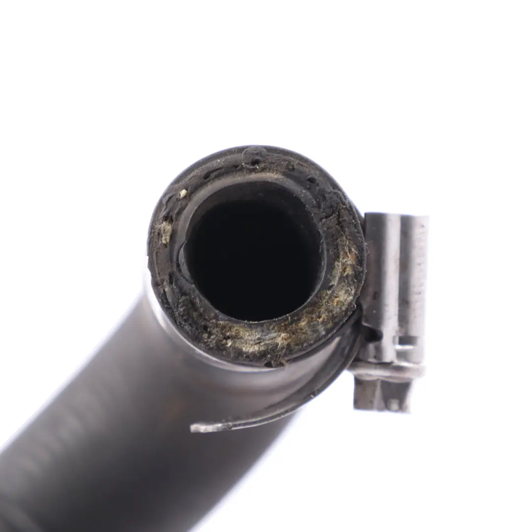 Tuyau d'eau refroidissement du moteur pour Ford Transit MK7 2.2 TDCI à propos du numéro de pièce CK3Q8N039AA Ford Transit MK7 2.2 TDCI Tuyau d'eau refroidissement du moteur - SKU CK3Q8N039AA - Numéro de pièce CK3Q8N039AA