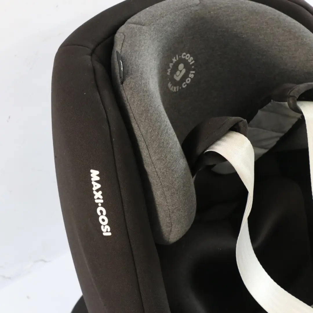 Genuine FamilyFix Group 1 9-18 kg Car Seat Carrier Black to with Part number MAXI-COSI Genuine FamilyFix Group 1 9-18 kg Car Seat Carrier Black - SKU MAXI-COSI-1 - Part number MAXI-COSI