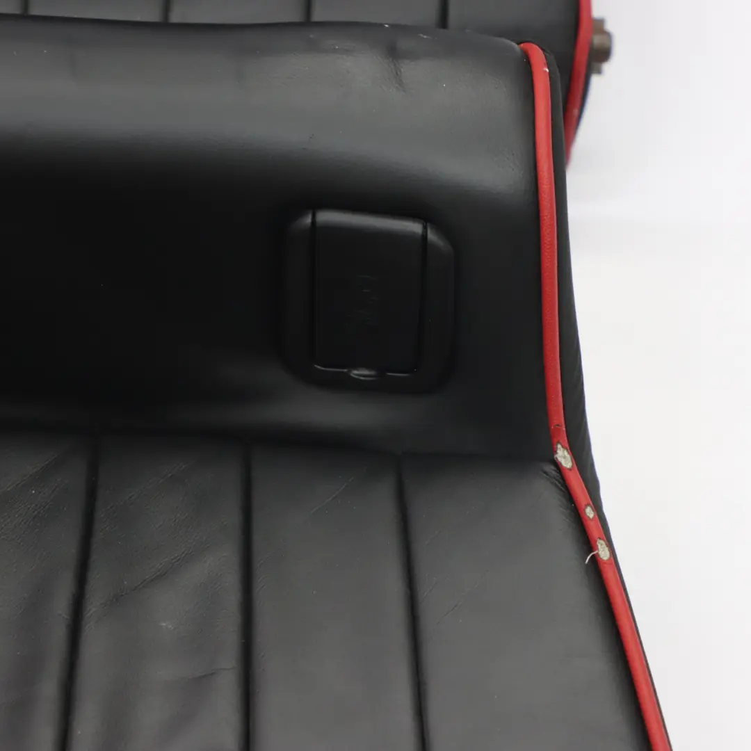 Sièges avant arrière chauffants cuir GP2 Championship rouges Sièges Mini R56 JCW - SKU R56-JCW-SEATS-SPORTS-LEATHER-GP2 - Numéro de pièce R56 JCW Seats Sports Leather GP2