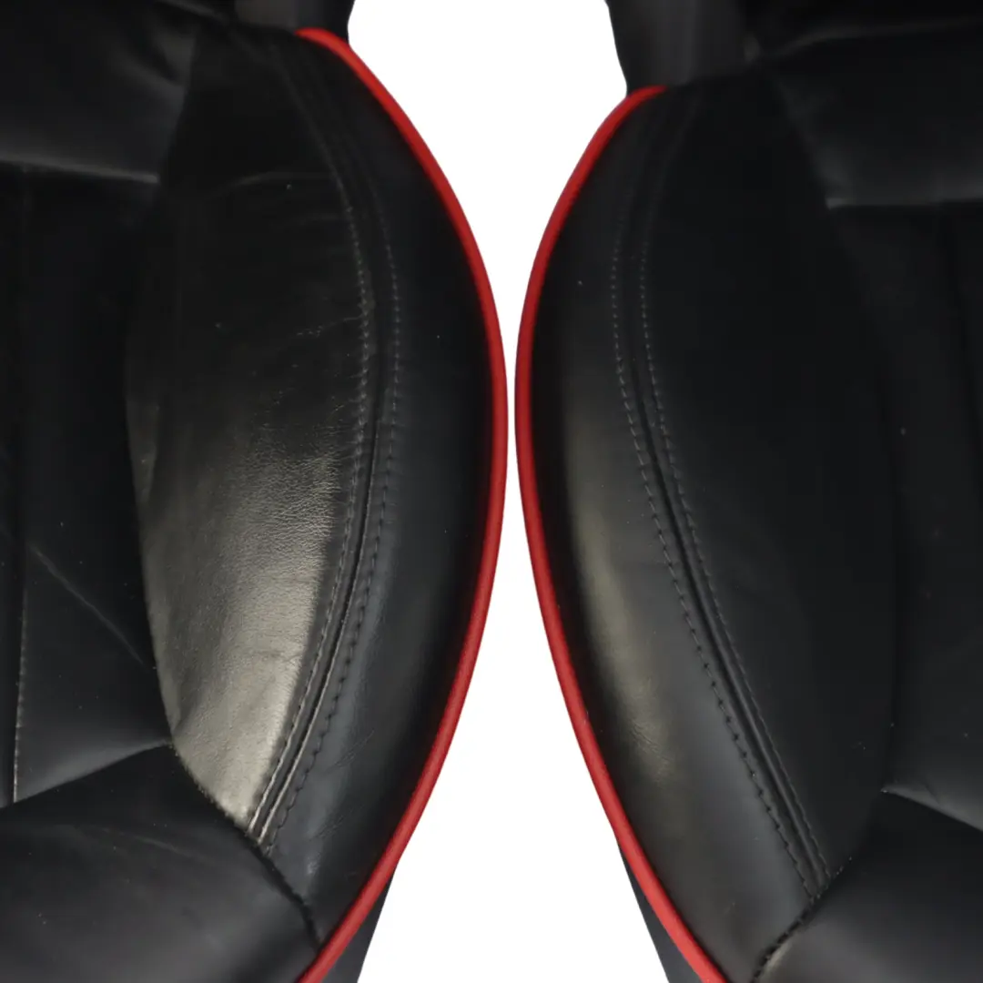 Sièges avant arrière chauffants cuir GP2 Championship rouges Sièges Mini R56 JCW - SKU R56-JCW-SEATS-SPORTS-LEATHER-GP2 - Numéro de pièce R56 JCW Seats Sports Leather GP2