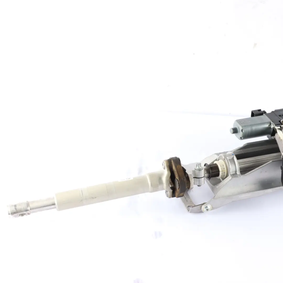 Steering Column BMW G11 G30 G31 Electric Adjustable Mechanism Shaft 6862001 to with Part number 6894879 Steering Column BMW G11 G30 G31 Electric Adjustable Mechanism Shaft 6862001 - SKU rhd-6894879-1 - Part number 6894879