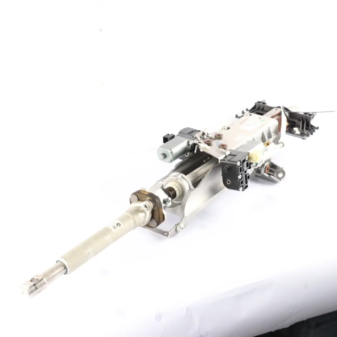 Steering Column BMW G11 G30 G31 Electric Adjustable Mechanism Shaft 6862001 to with Part number 6894879 Steering Column BMW G11 G30 G31 Electric Adjustable Mechanism Shaft 6862001 - SKU rhd-6894879-1 - Part number 6894879