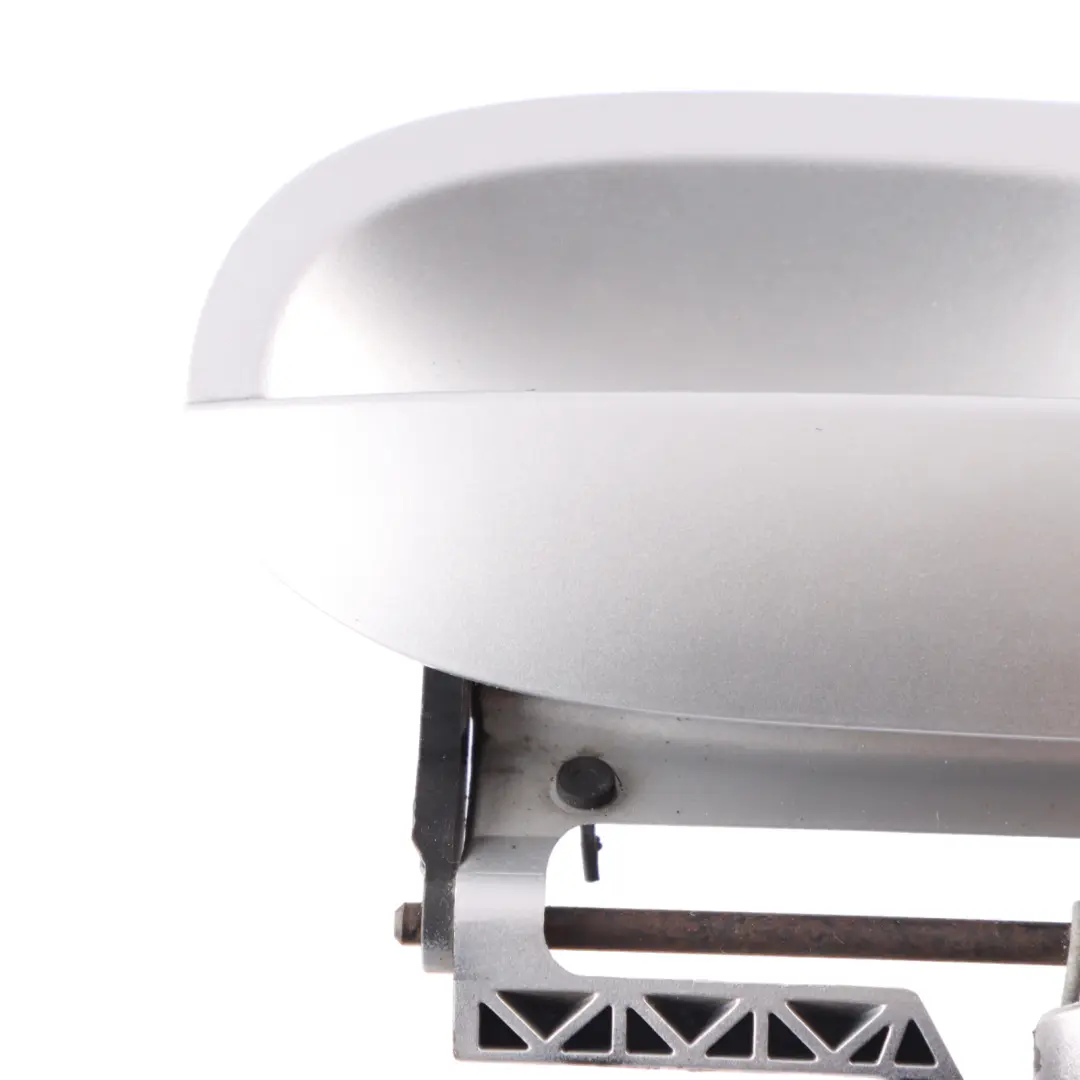 Outer Door Opener Right Grab Handle O/S Titansilber Silver to BMW Z4 Series E85 with Part number 7036784 BMW Z4 Series E85 Outer Door Opener Right Grab Handle O/S Titansilber Silver - SKU rhd-7036784-TS - Part number 7036784