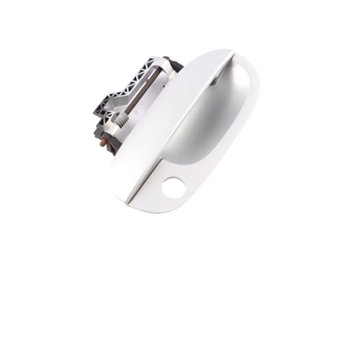 Outer Door Opener Right Grab Handle O/S Titansilber Silver to BMW Z4 Series E85 with Part number 7036784 BMW Z4 Series E85 Outer Door Opener Right Grab Handle O/S Titansilber Silver - SKU rhd-7036784-TS - Part number 7036784