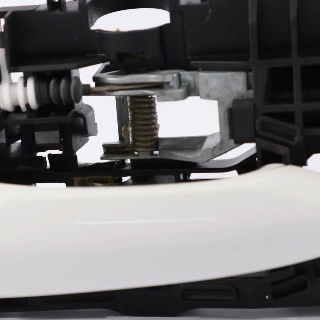 Door Handle BMW F01 F10 F11 Grab Outside Front Left N/S Alpine White - 300 to  with Part number 7231929  Door Handle BMW F01 F10 F11 Grab Outside Front Left N/S Alpine White - 300 - SKU rhd-7231929-AW1 - Part number 7231929