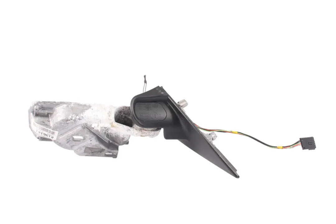 Heated Left N/S Base Outside Wing Mirror 8196141 to BMW E46 with Part number 8245127 BMW E46 Heated Left N/S Base Outside Wing Mirror 8196141 - SKU rhd-8245127 - Part number 8245127