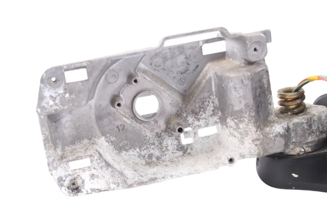 Heated Left N/S Base Outside Wing Mirror 8196141 to BMW E46 with Part number 8245127 BMW E46 Heated Left N/S Base Outside Wing Mirror 8196141 - SKU rhd-8245127 - Part number 8245127