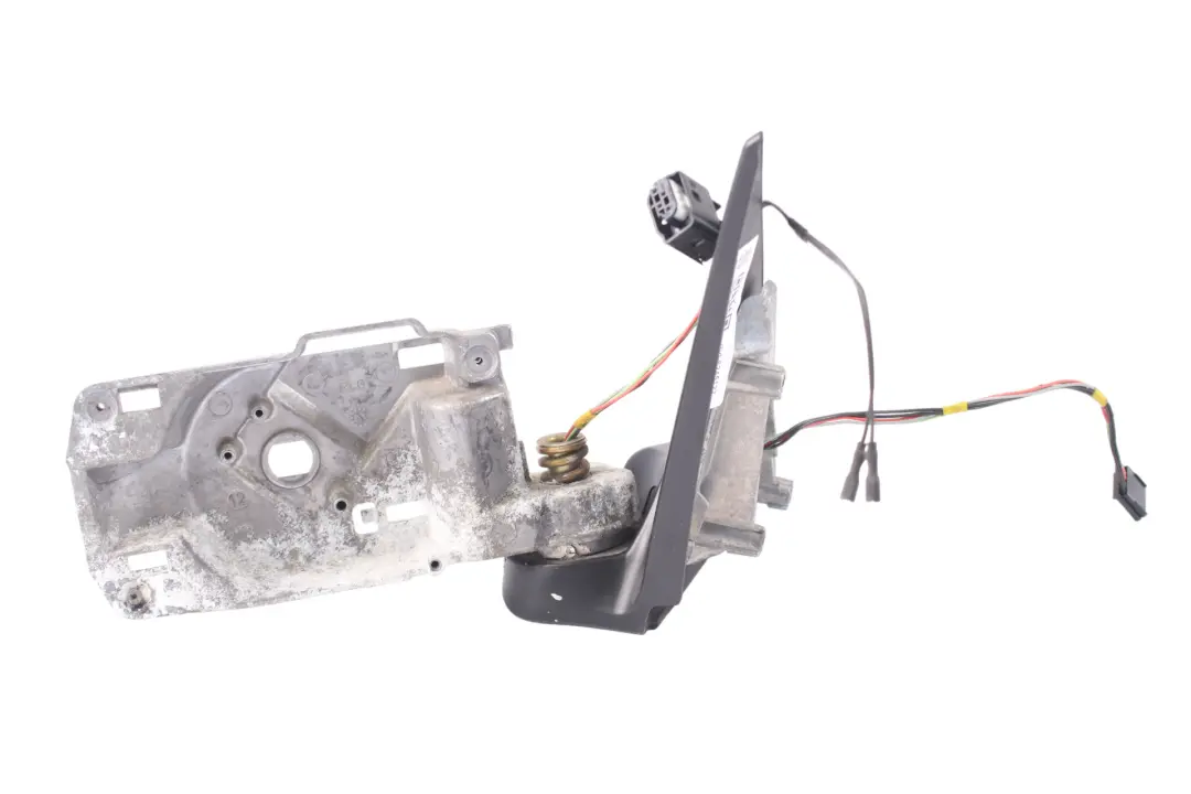 Heated Left N/S Base Outside Wing Mirror 8196141 to BMW E46 with Part number 8245127 BMW E46 Heated Left N/S Base Outside Wing Mirror 8196141 - SKU rhd-8245127 - Part number 8245127