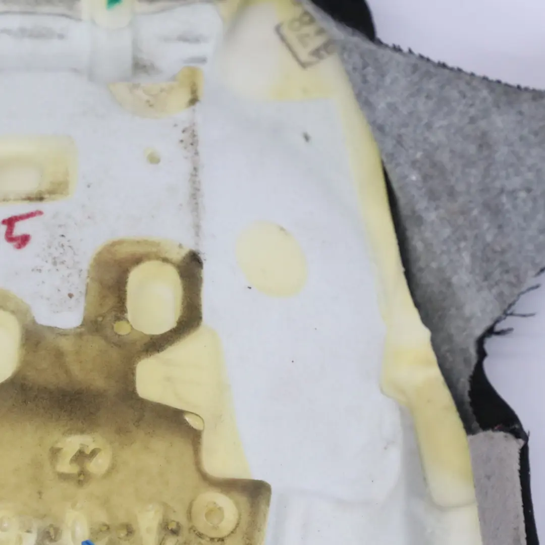 Siedzisko Fotela Przedniego Materiał Imitacja Skóry Czarny do Mercedes C205 o numerze A2059107503 Mercedes C205 Siedzisko Fotela Przedniego Materiał Imitacja Skóry Czarny - SKU rhd-A2059107503 - Numer Części A2059107503