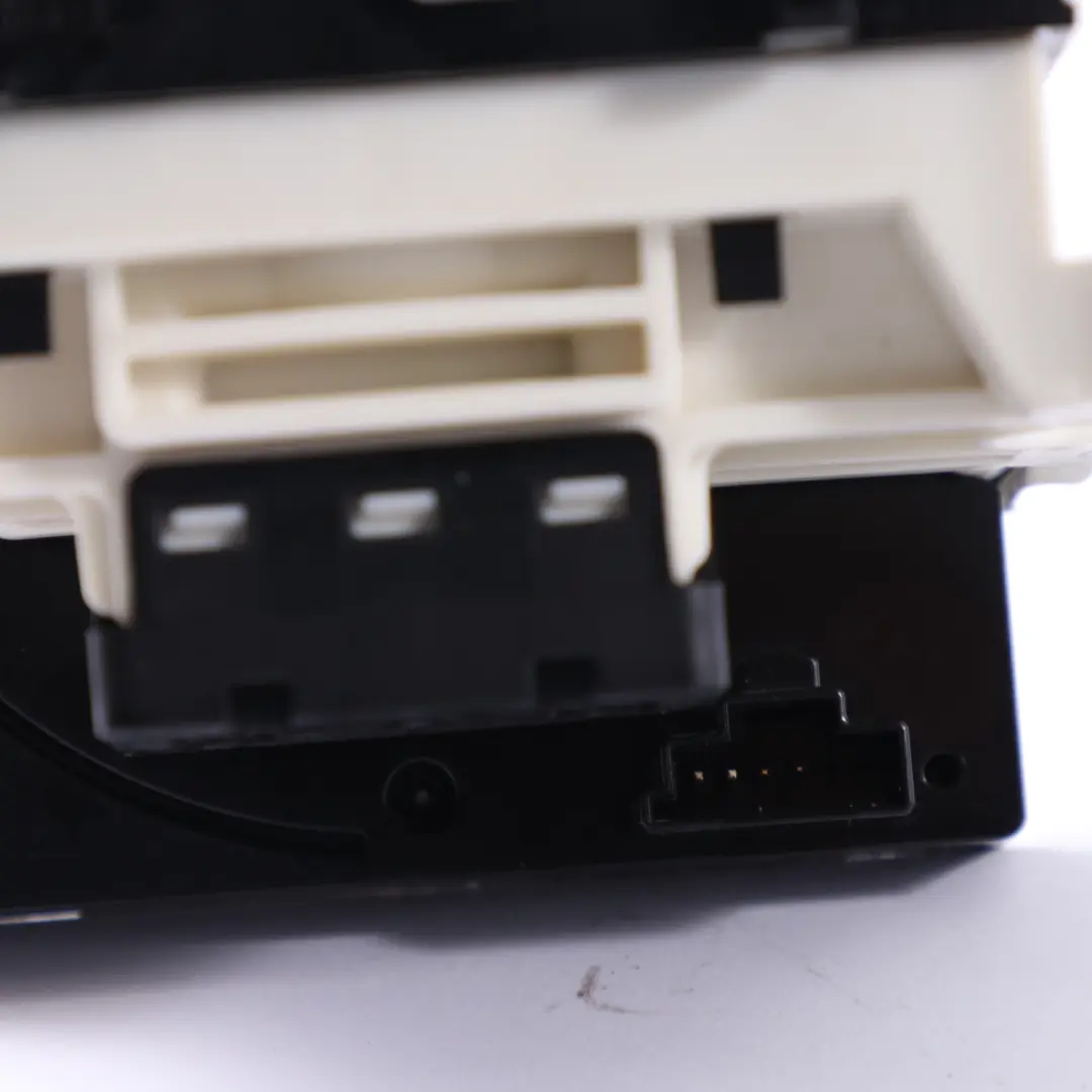 Selector Mercedes C117 W176 AMG Automatic Gear Switch Shifter to Gear with Part number A2462670500 Gear Selector Mercedes C117 W176 AMG Automatic Gear Switch Shifter - SKU rhd-A2462670500 - Part number A2462670500