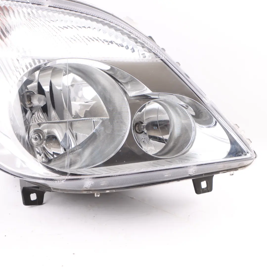 Headlight Headlamp Lamp Front Right O/S TYC to Mercedes Sprinter W906 with Part number A9068200461 Mercedes Sprinter W906 Headlight Headlamp Lamp Front Right O/S TYC - SKU rhd-A9068200461-TYC - Part number A9068200461