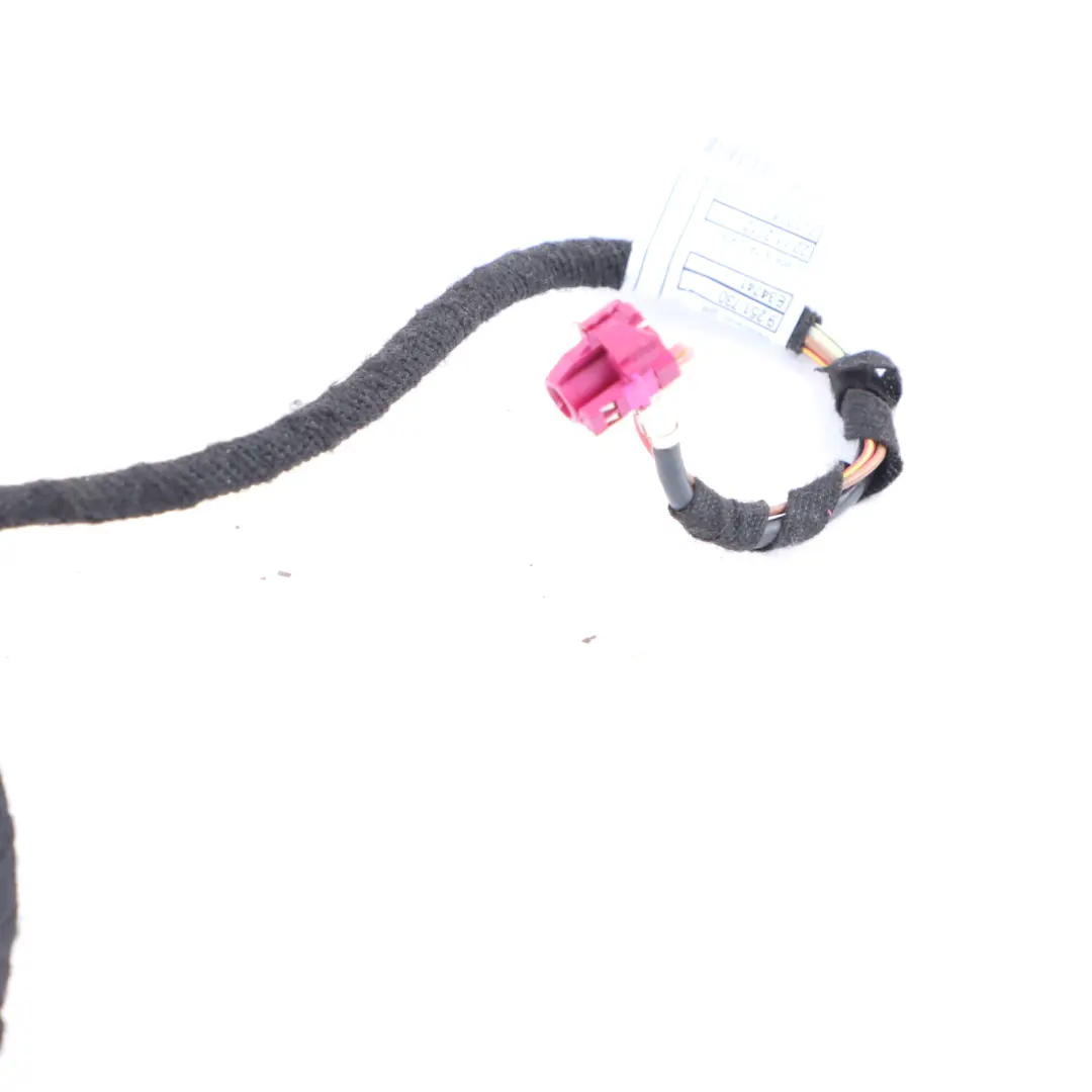 VeeHive CCC Android Apple CarPlay Retrofit Unit Module Cables to BMW F20 with Part number VeeHive Retrofit BMW F20 VeeHive CCC Android Apple CarPlay Retrofit Unit Module Cables - SKU VeeHive Retrofit-1 - Part number VeeHive Retrofit