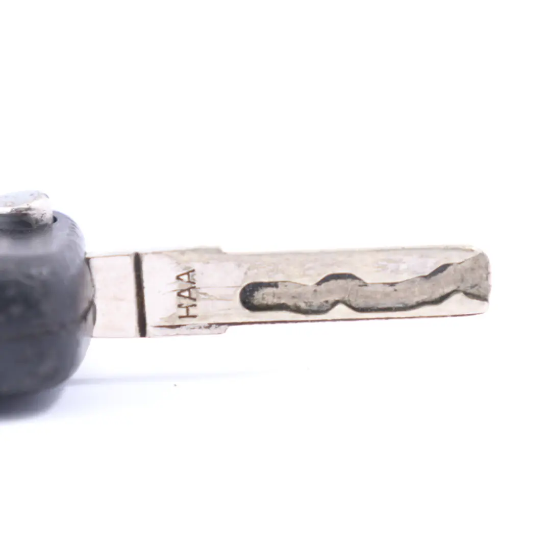 Kluczyk Klucz Grot Pilot Zdalnego Sterowania do VW Passat o numerze VW Remote Key VW Passat Kluczyk Klucz Grot Pilot Zdalnego Sterowania - SKU VW-Remote-Key - Numer Części VW Remote Key