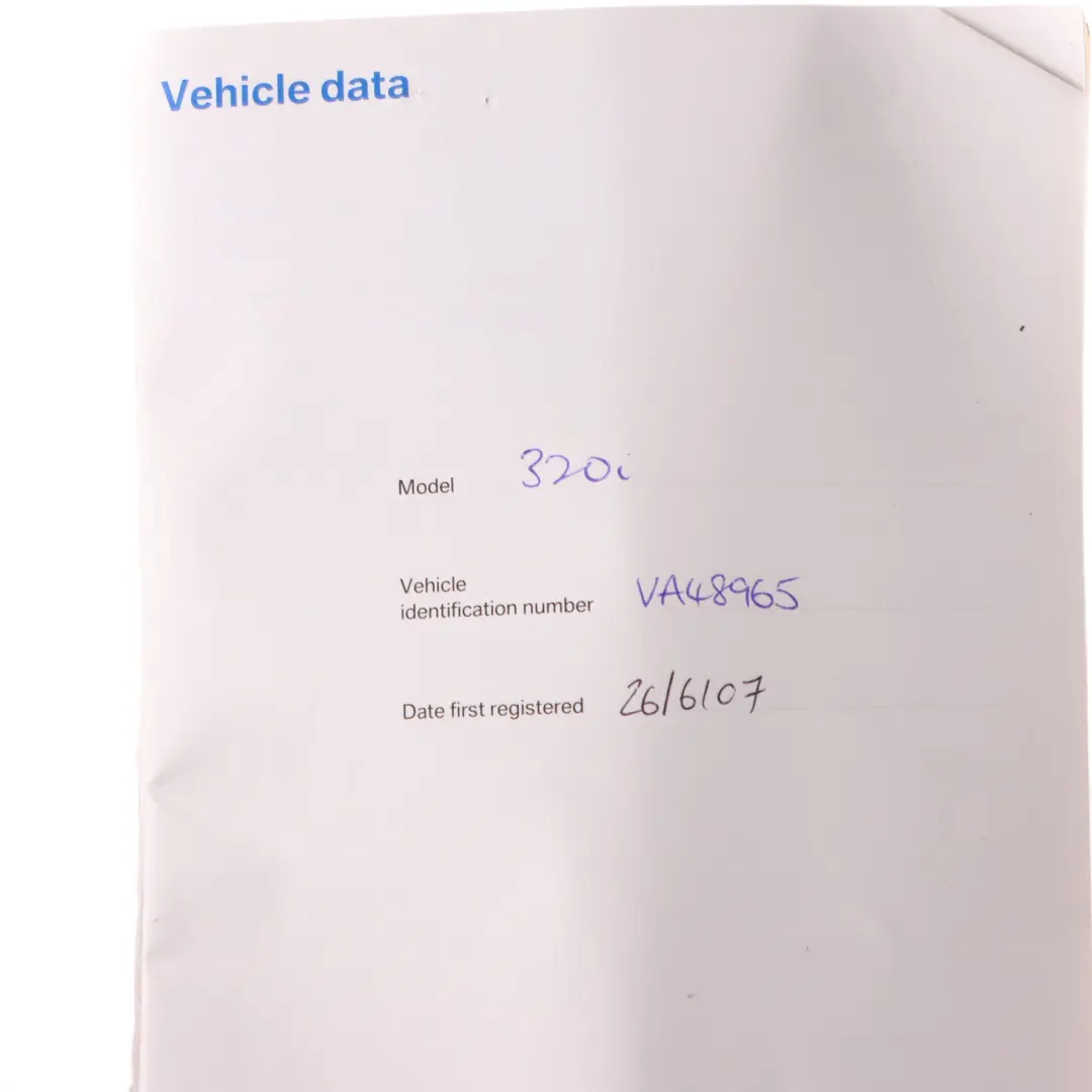 Service Booklet Book to BMW E81 E87 E90 E91 E92 with Part number 0013062 BMW E81 E87 E90 E91 E92 Service Booklet Book - SKU 0013062-1 - Part number 0013062