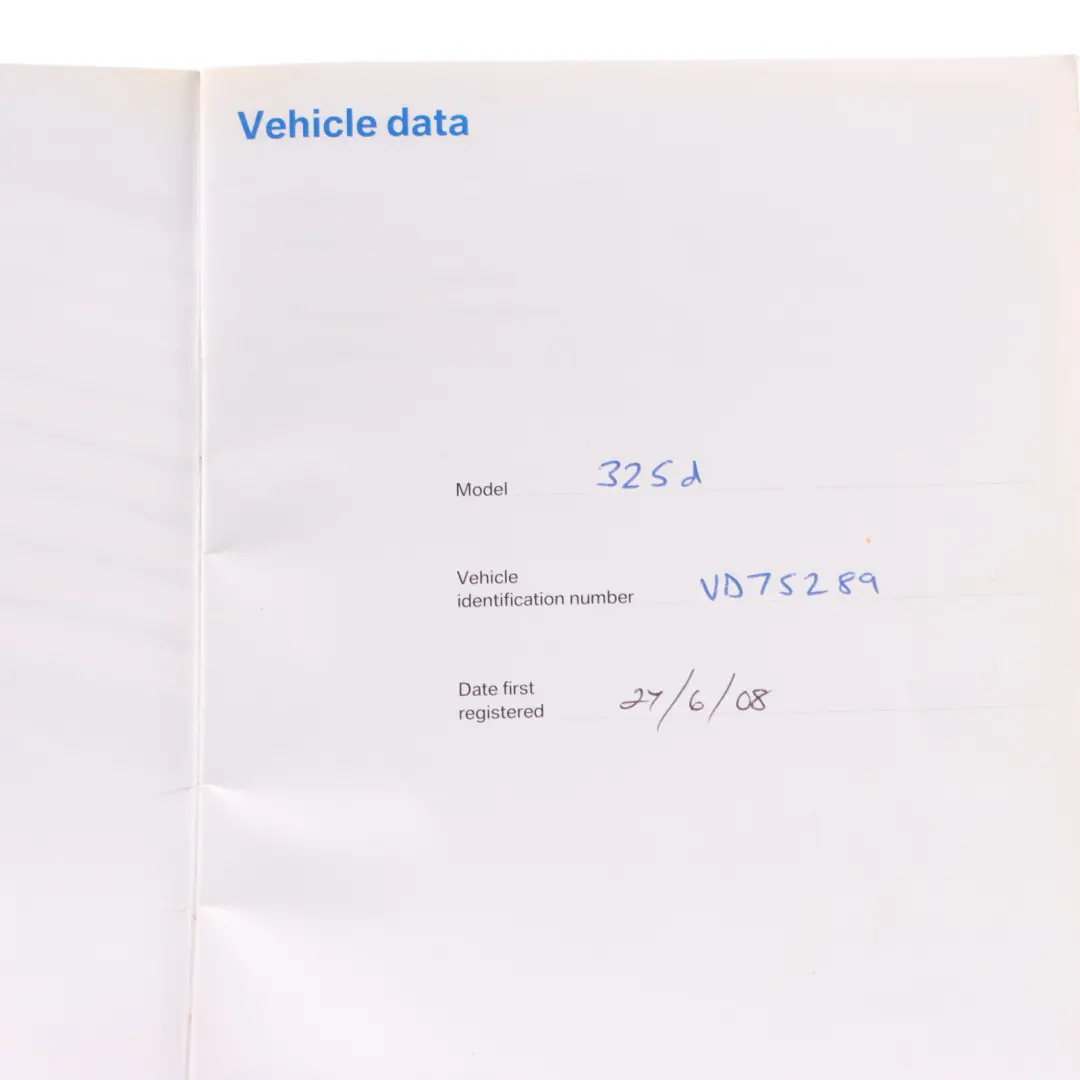 BMW E90 E91 Service Booklet Owner's Handbook Book Pouch Case Wallet - SKU 0014153 - Part number 0014153