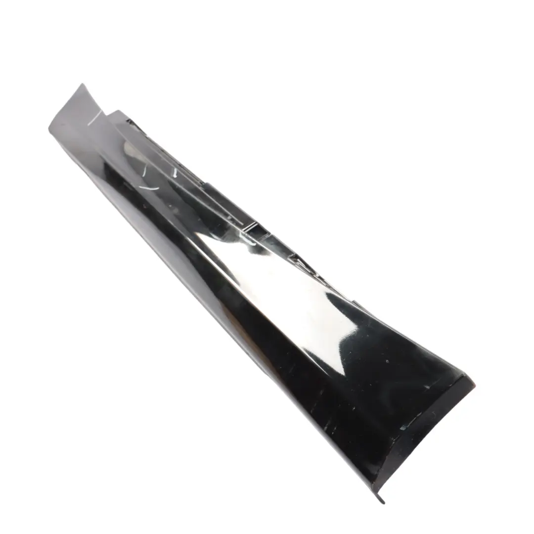 BMW E87 LCI Bas de Porte Couverture Seuil Droite Noir - 668 - SKU 0036144-SCH - Numéro de pièce 0036144